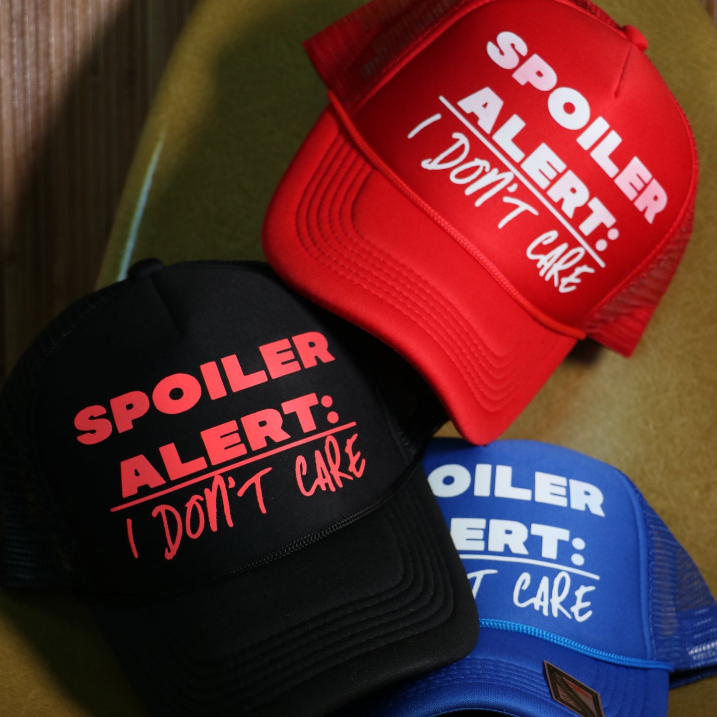 SPOILER ALERT TRUCKER (UNISEX FIT)